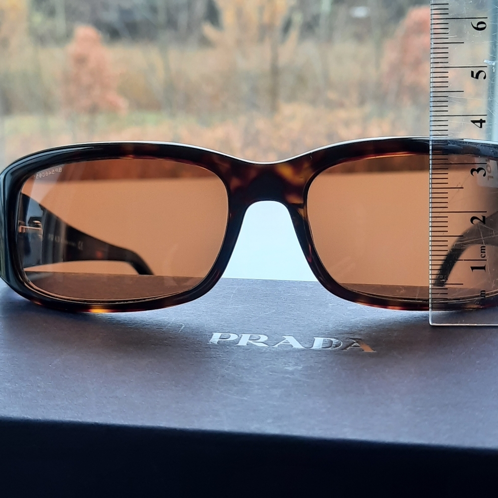 AUTHENTIC Prada Sunglasses Tortoise 100% UVA / UVB Protection - Picture 9 of 9
